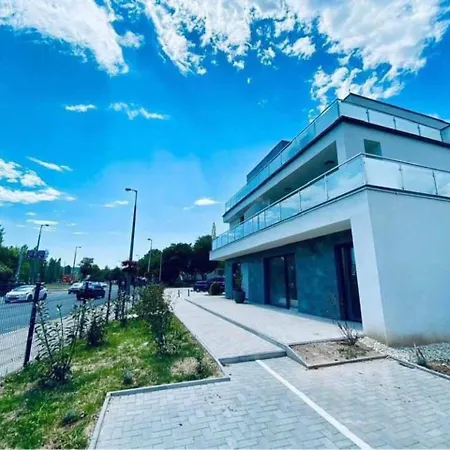 Jarina Aranyhid Apartment Balatonalmadi