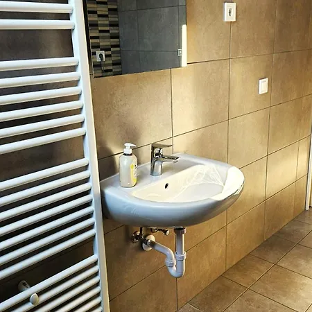Jarina Aranyhid Apartment Balatonalmadi